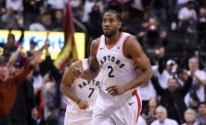 九游娱乐亚洲官网-猛龙客场战胜凯尔特人，伦纳德表现出色