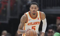 九游娱乐网页版-包含公牛大胜老鹰，不败纪录延续的词条