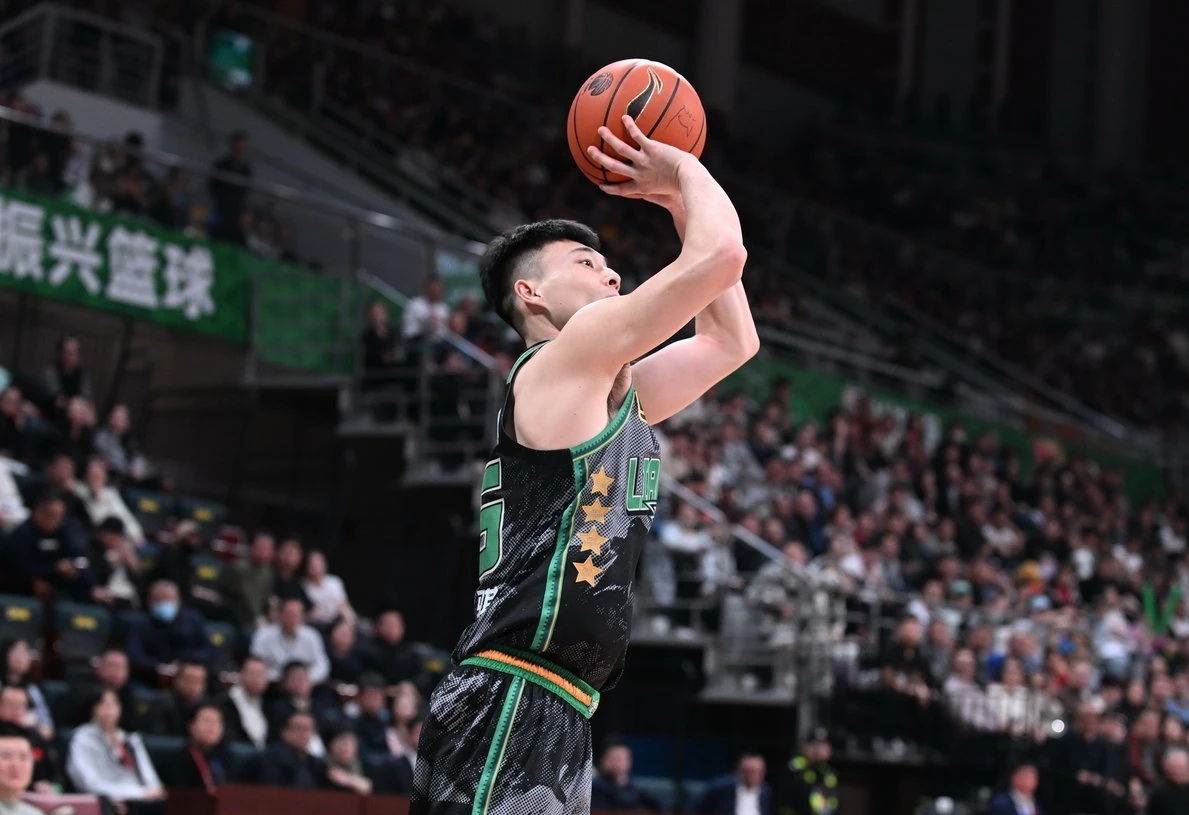 辽宁本钢在主场取胜，豪取三分取得突破