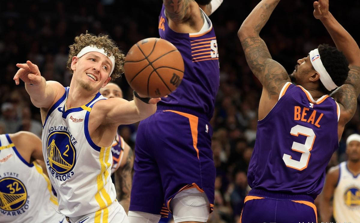 勇士战胜太阳，重振士气