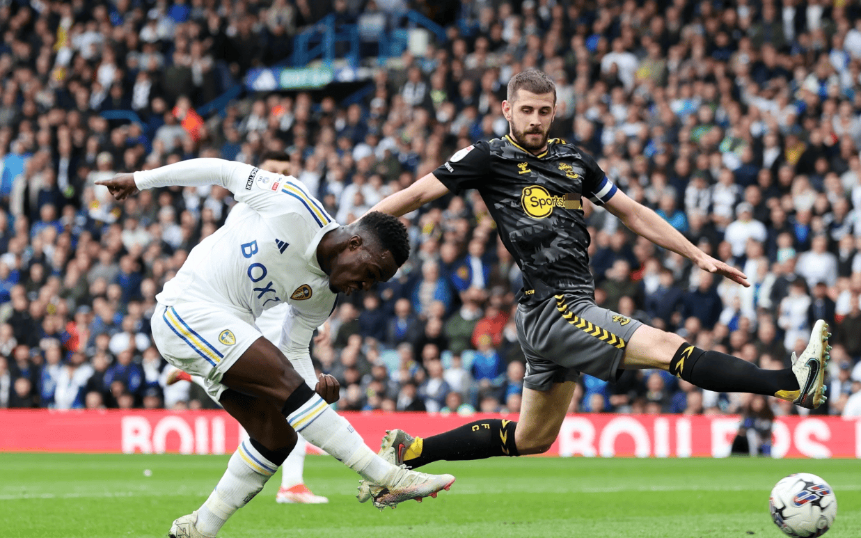 利兹联客场不敌斯旺西，遭遇四轮不胜的简单介绍