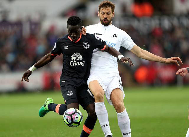 利兹联客场不敌斯旺西，遭遇四轮不胜的简单介绍