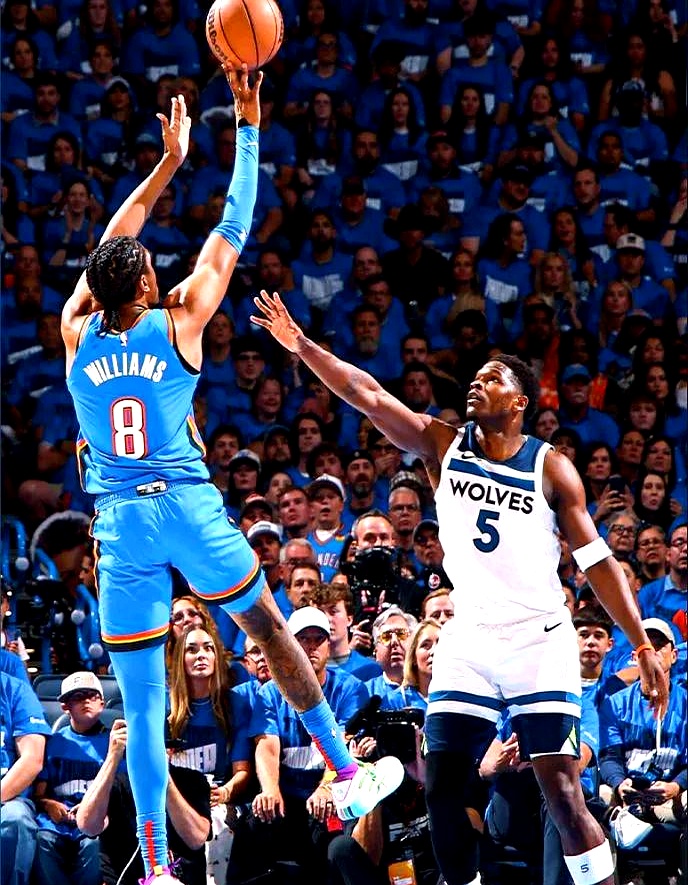 森林狼主场大胜火箭，继续领跑西部