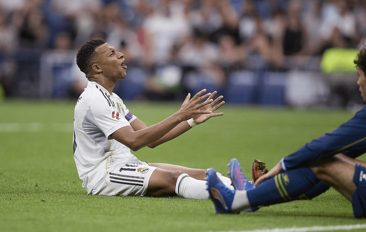 莱万特客场大胜,球队士气大振的简单介绍 莱万特客场大胜,球队士气大振的简单介绍